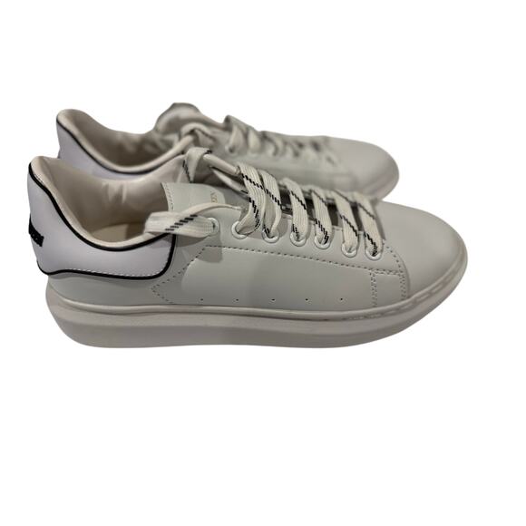 Alexander McQueen Oversized Sneakers Size EU 42 US 11 - Picture 2 of 12